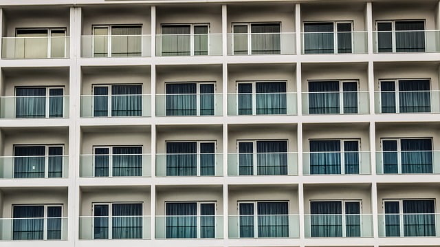 Avoid Buying Modern Apartments ‘Like The Bubonic Plague’, Expert Warns